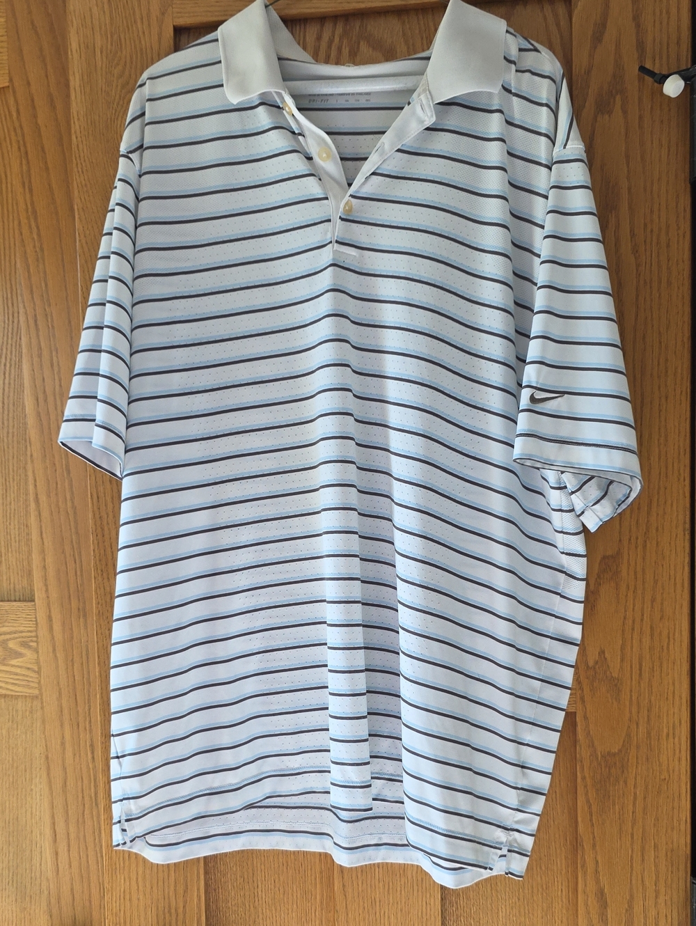Nike Men’s Light Blue and Navy Striped Polo